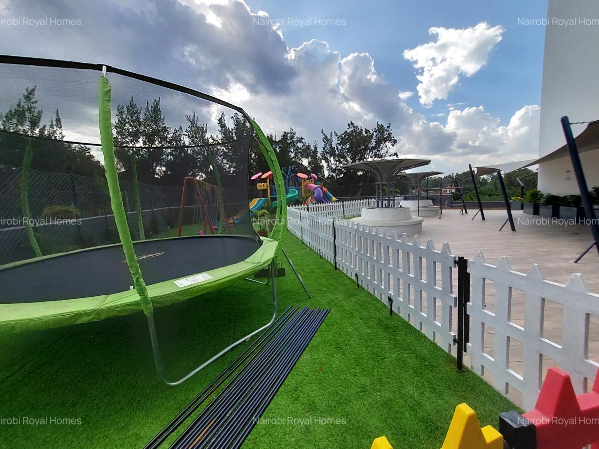 3 Bed Apartment with En Suite at Lavington Road - 5