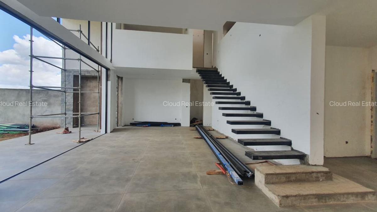 4 Bed Villa with En Suite in Runda - 4