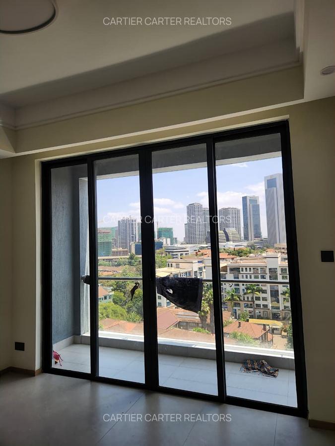 1 Bed Apartment with En Suite in Westlands Area - 3