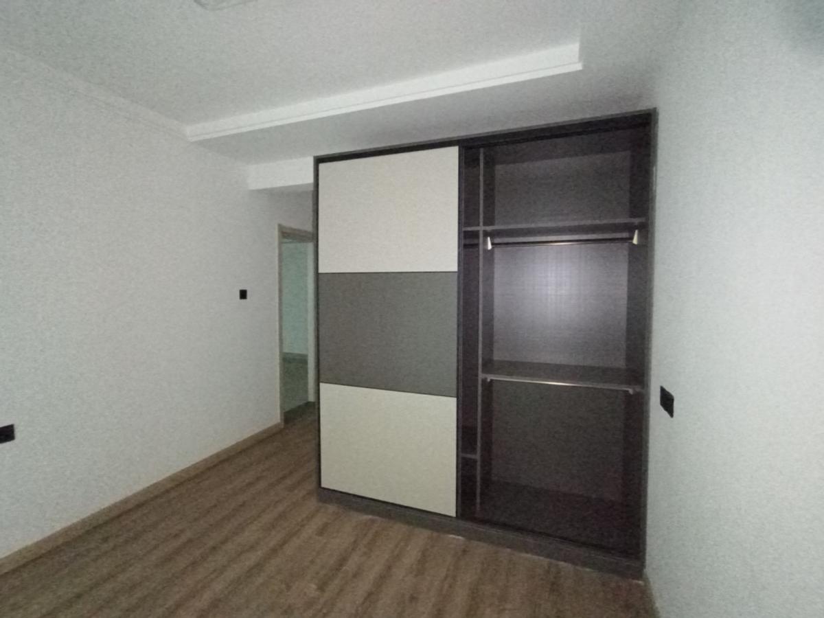 2 Bed Apartment with En Suite at Lavington Estate Nairobi - 5