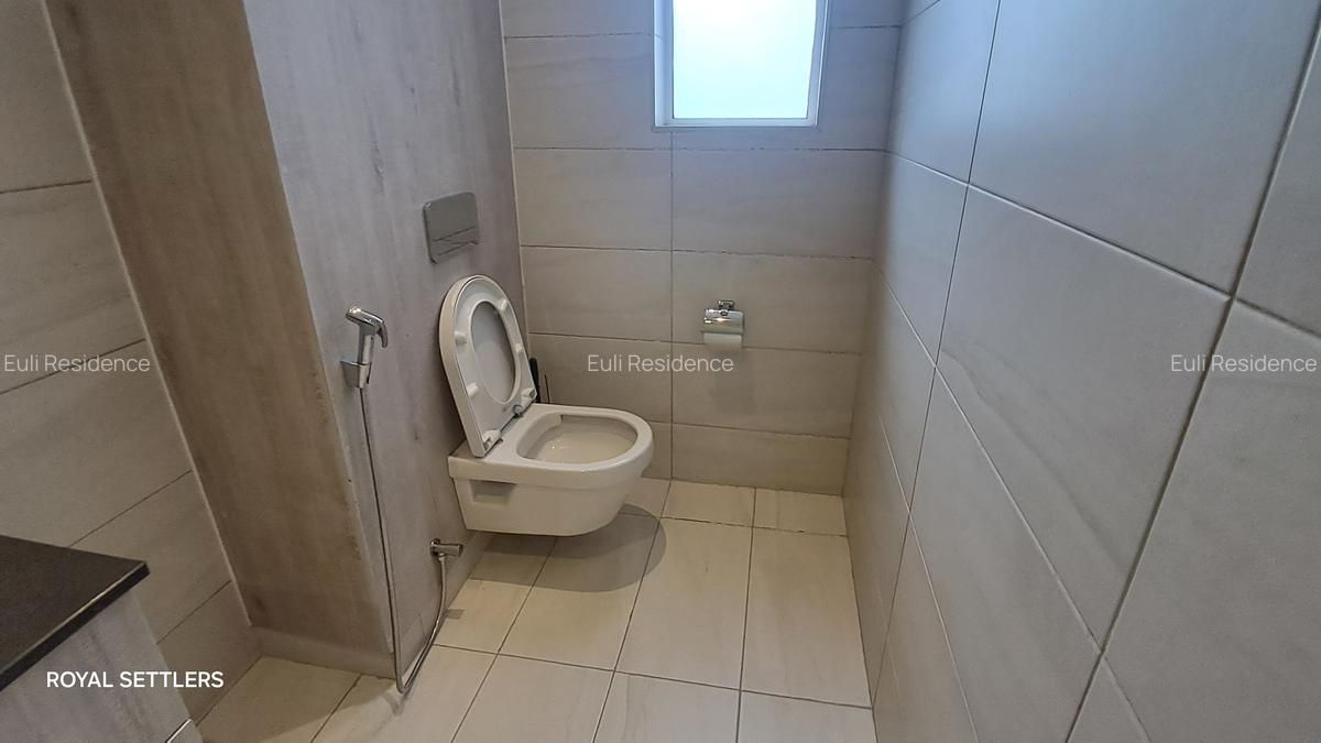 Furnished 2 Bed Apartment with En Suite at Rhapta Rd - 14