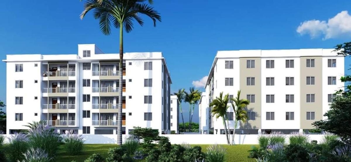 4 Bed Apartment with En Suite at Moyen Drive. - 3