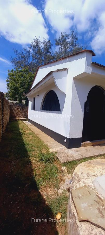 2 Bed House with En Suite in Shanzu - 3