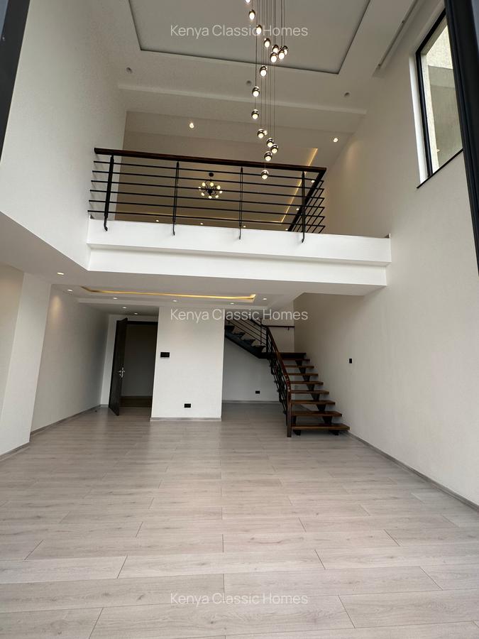 4 Bed Apartment with En Suite at Riverside - 4