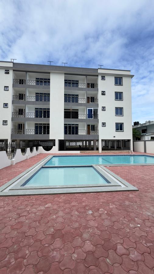 3 Bed Apartment with En Suite in Nyali Area - 2