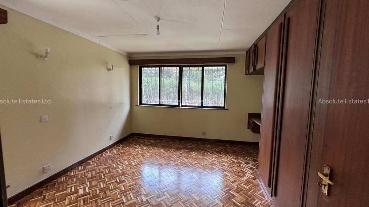 4 Bed Townhouse with En Suite in Kilimani - 19