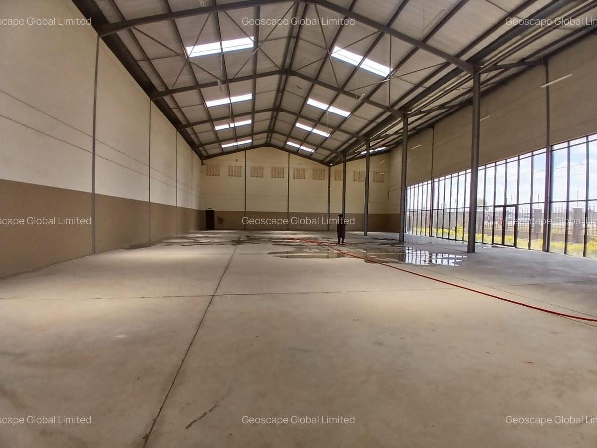 6,135 ft² Warehouse with Parking in Athi River - 1