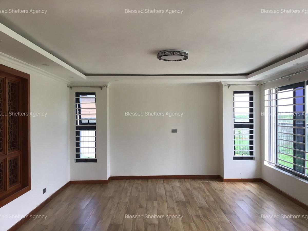 4 Bed Villa with En Suite in Kiambu Road - 4