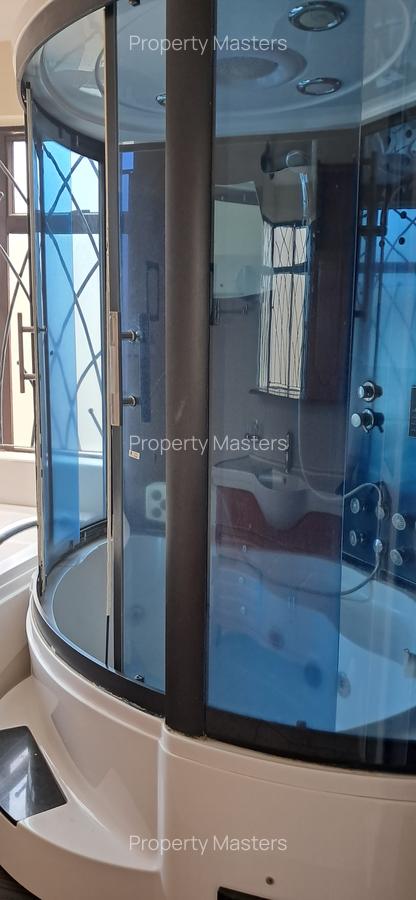 3 Bed Apartment with En Suite at Rose Avenue - 18