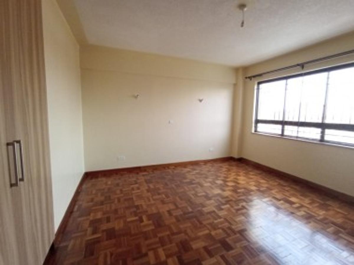 3 Bed Apartment with En Suite at Kilimani Estate - 20