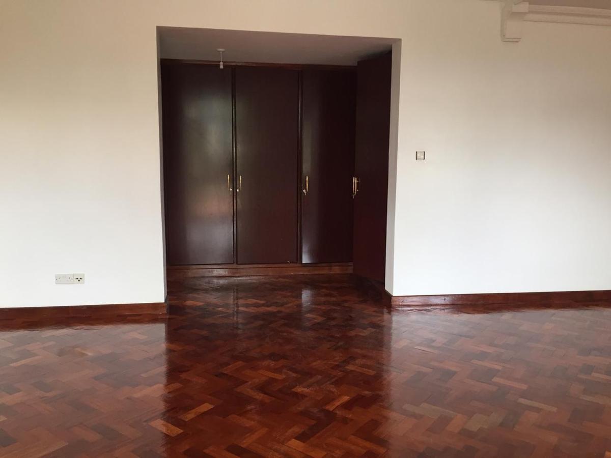 4 Bed Townhouse with En Suite in Thigiri - 16