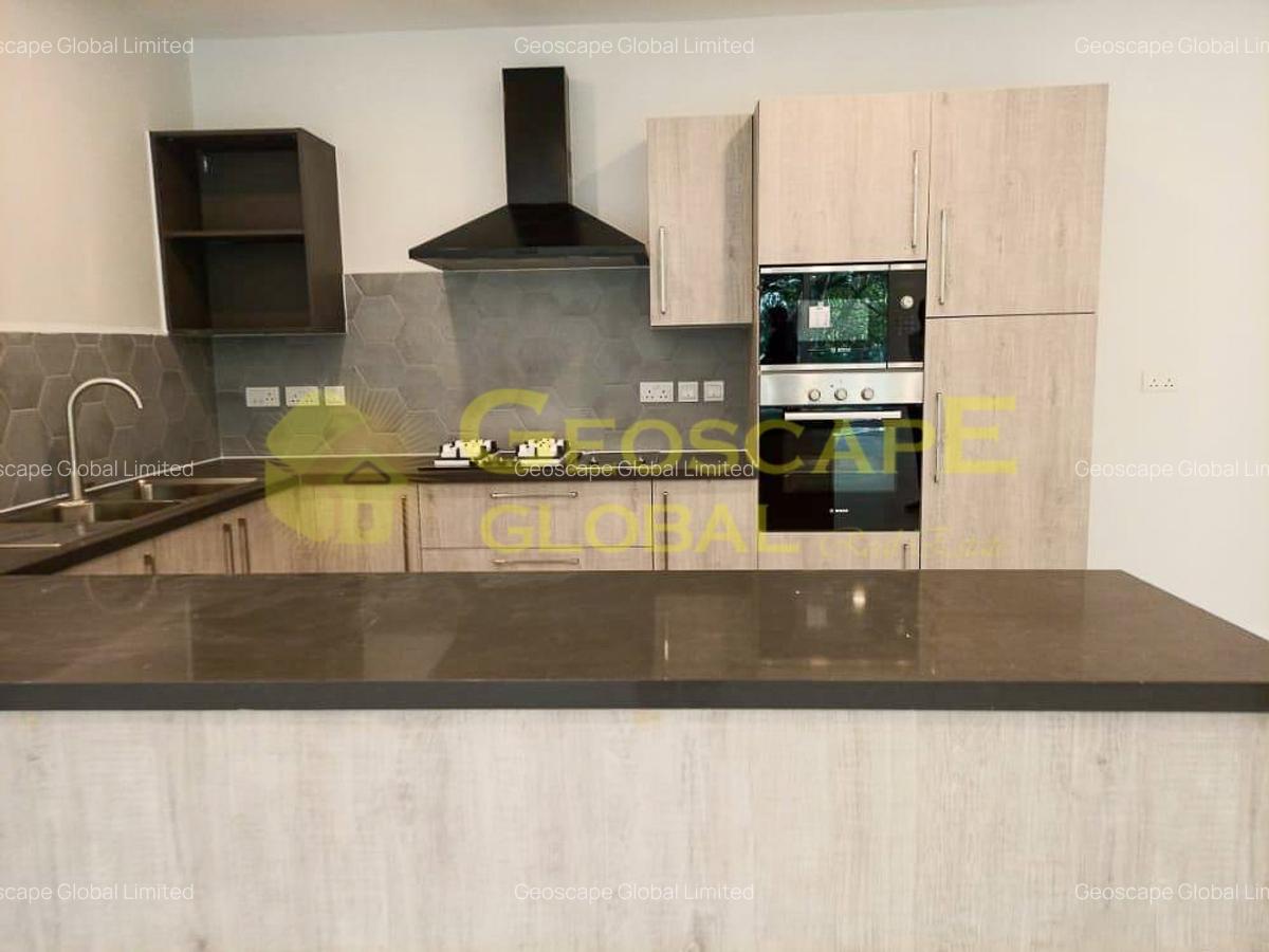 2 Bed Apartment with En Suite in Westlands Area - 11