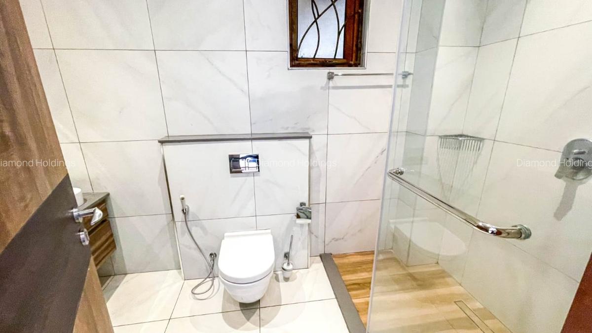 3 Bed Apartment with En Suite at General Matenge - 4