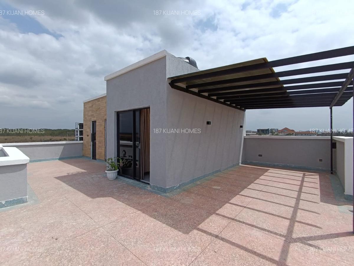 4 Bed Townhouse with En Suite at Off Thika Highway - 2