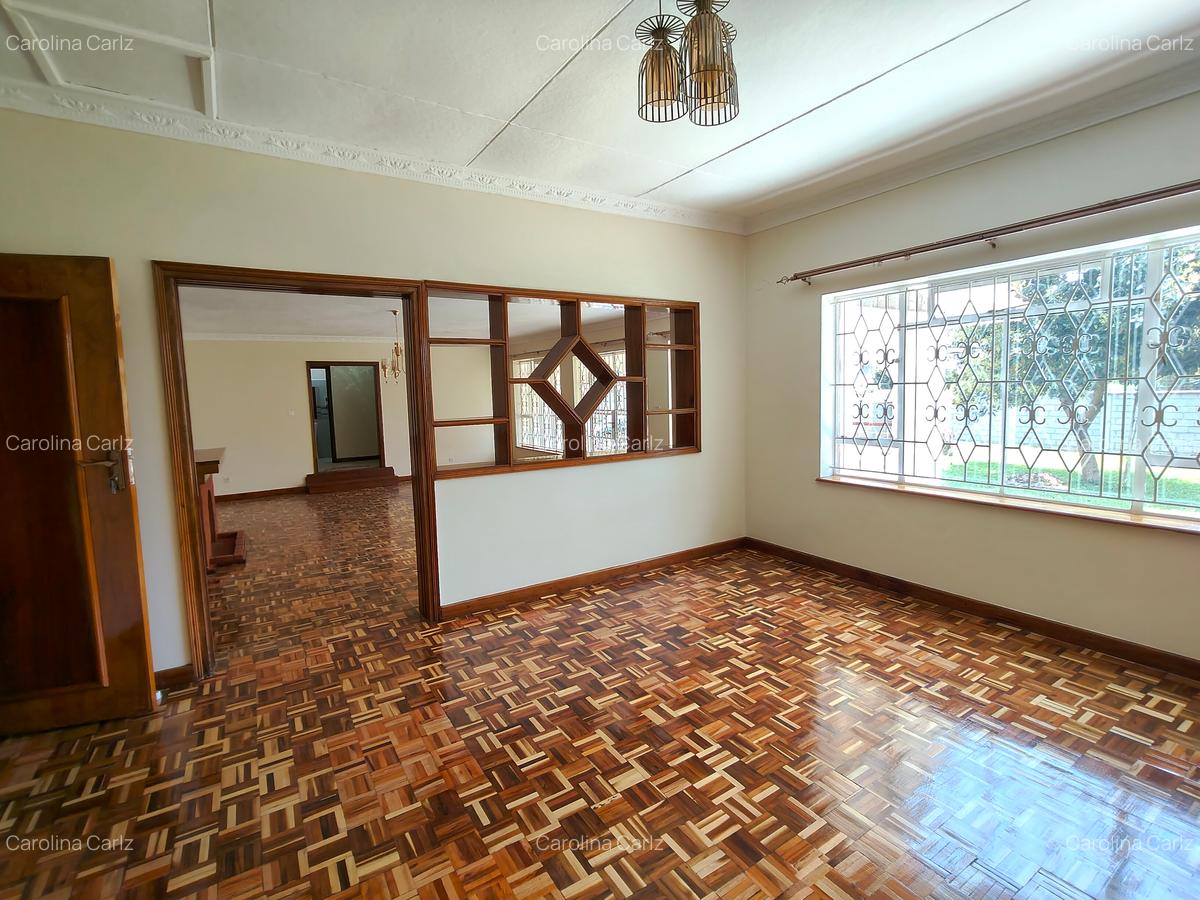 4 Bed Townhouse with En Suite at Loresho - 5