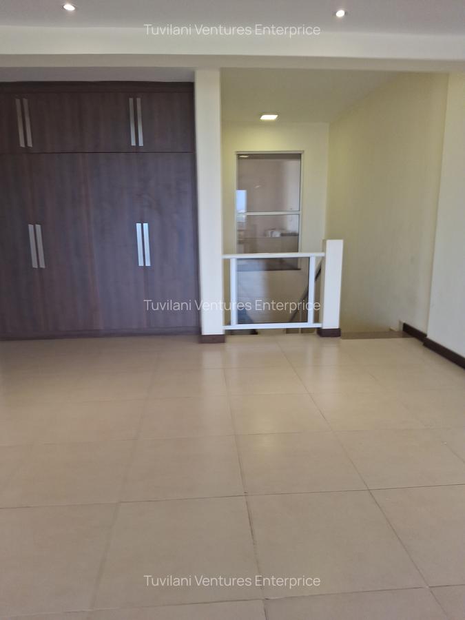 Serviced 3 Bed Apartment with En Suite at Nyali Mombasa - 4
