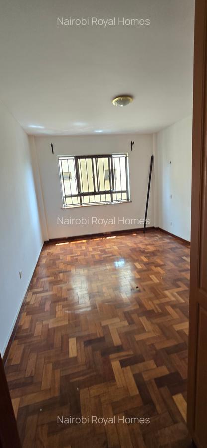 3 Bed Apartment with En Suite at Lavington Green Garden - 16