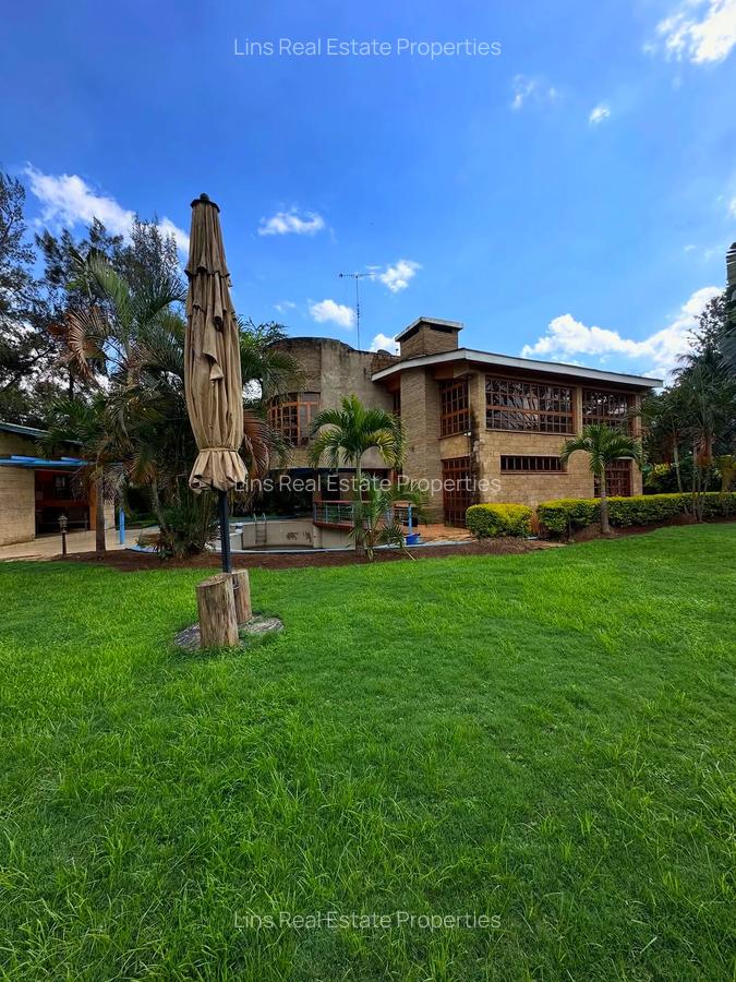 4 Bed House with En Suite in Runda - 1