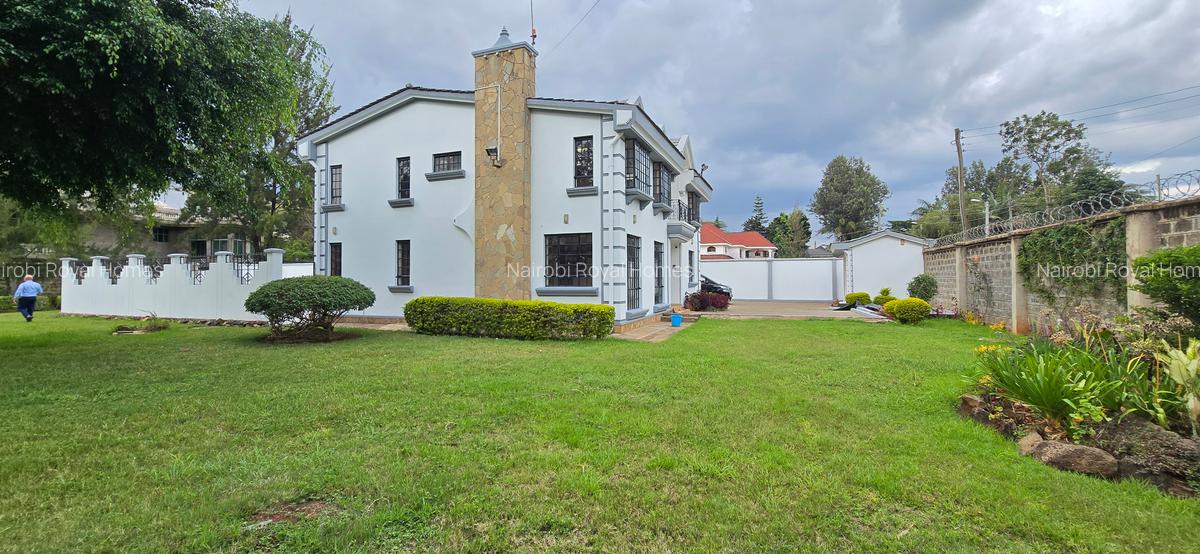 5 Bed House with En Suite at Runda Road - 4