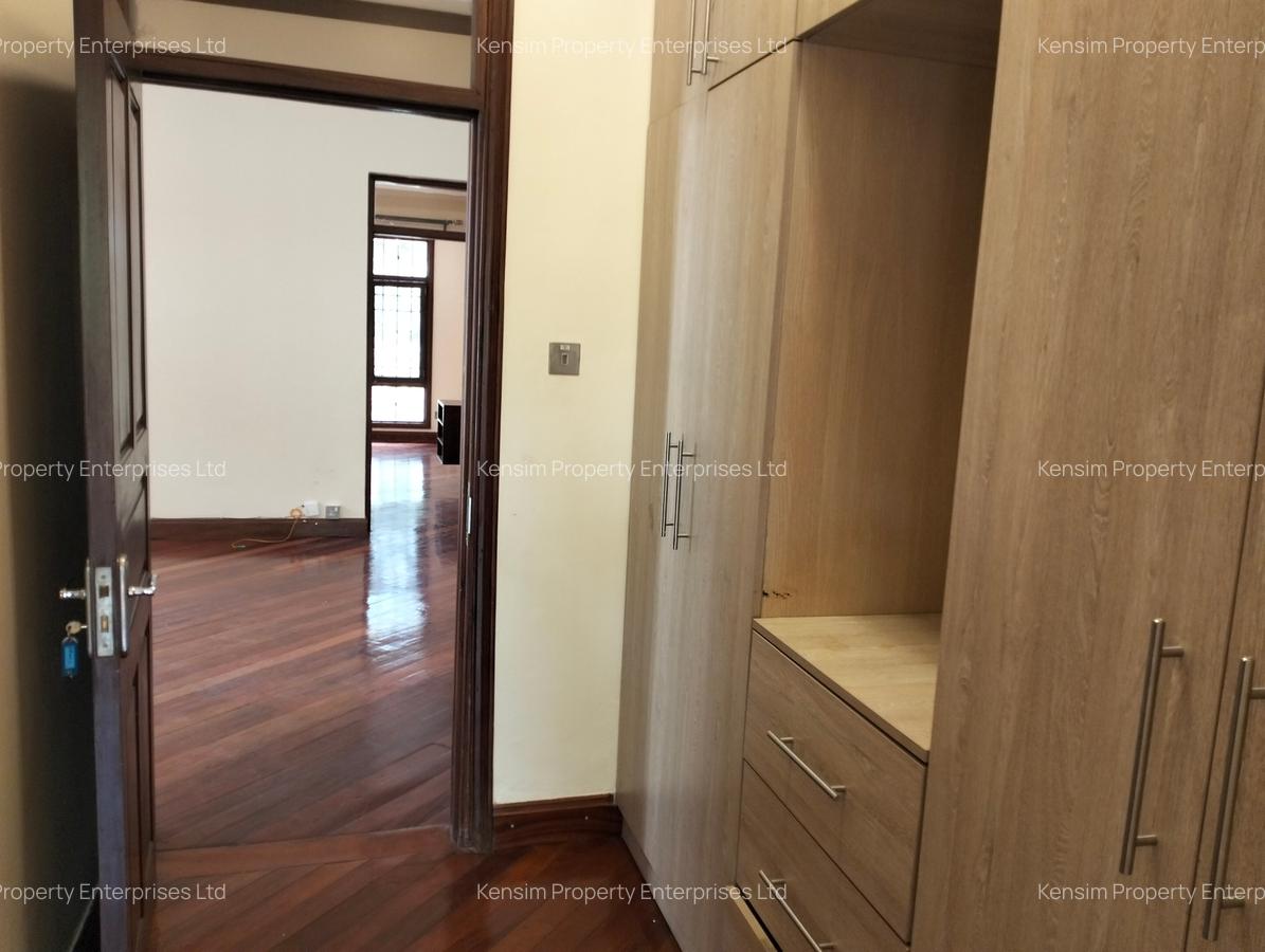 4 Bed Townhouse with En Suite in Lower Kabete - 11