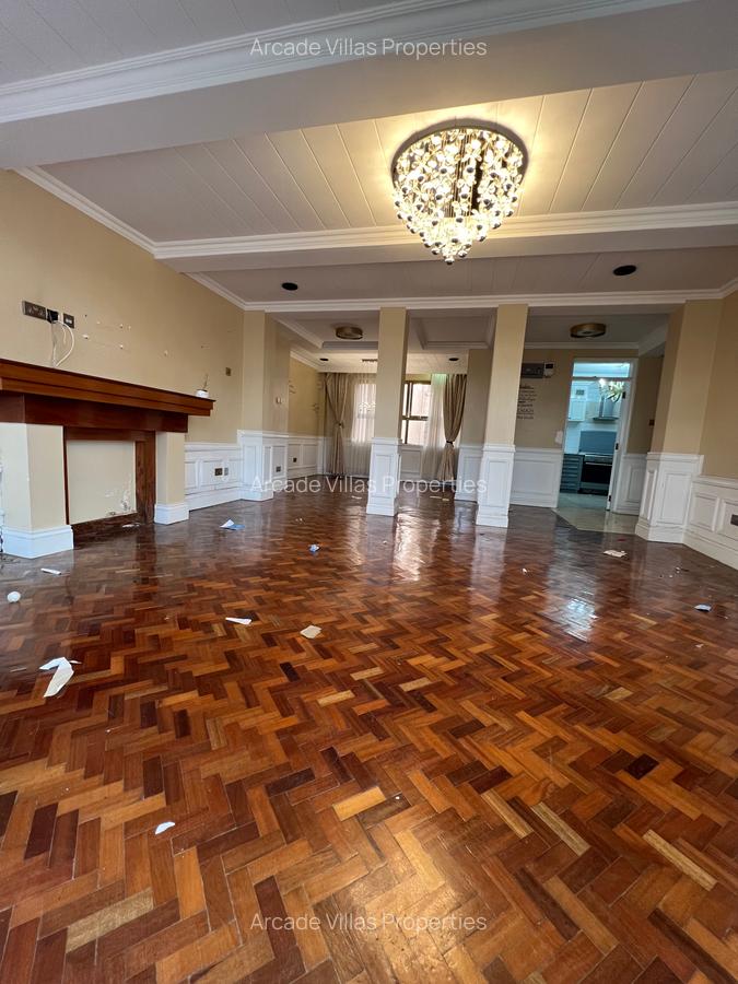 3 Bed Apartment with En Suite in Kileleshwa - 1