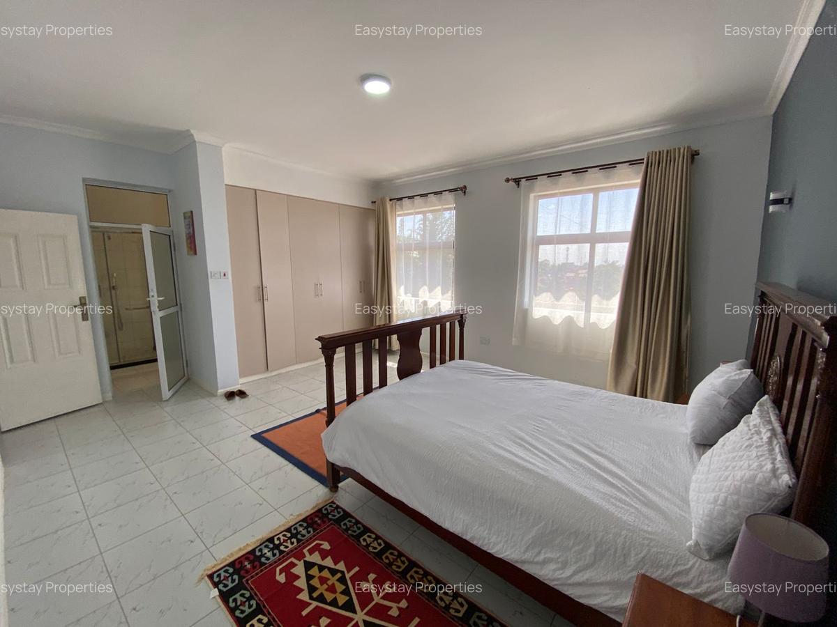 2 Bed Apartment with En Suite in Runda - 5