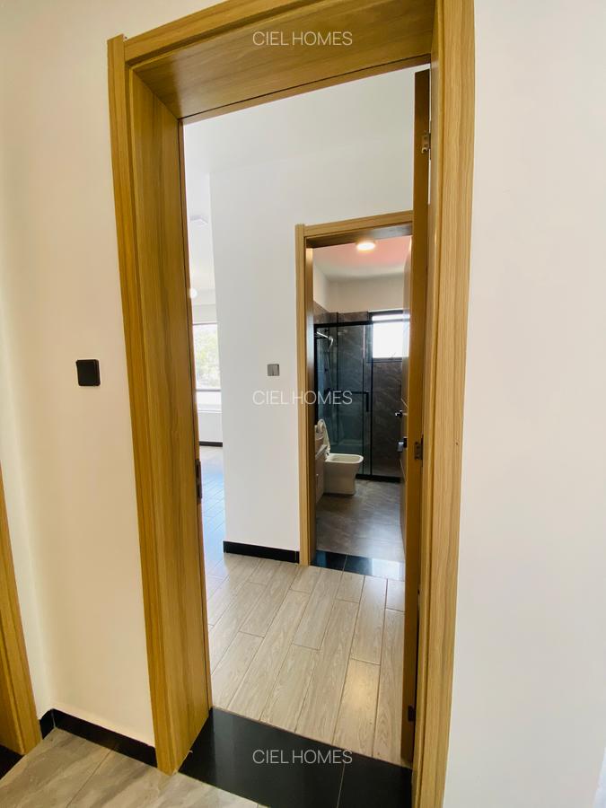 2 Bed Apartment with En Suite at Wood Avenue - 7