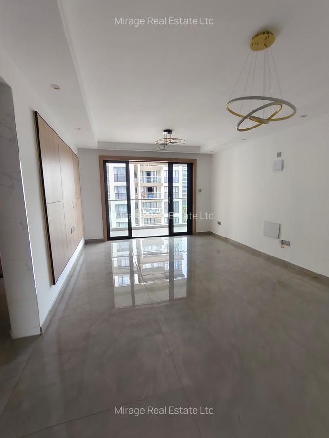 3 Bed Apartment with En Suite in Riverside - 11