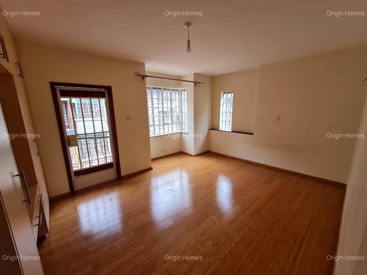 4 Bed Townhouse with En Suite at Kileleshwa - 4