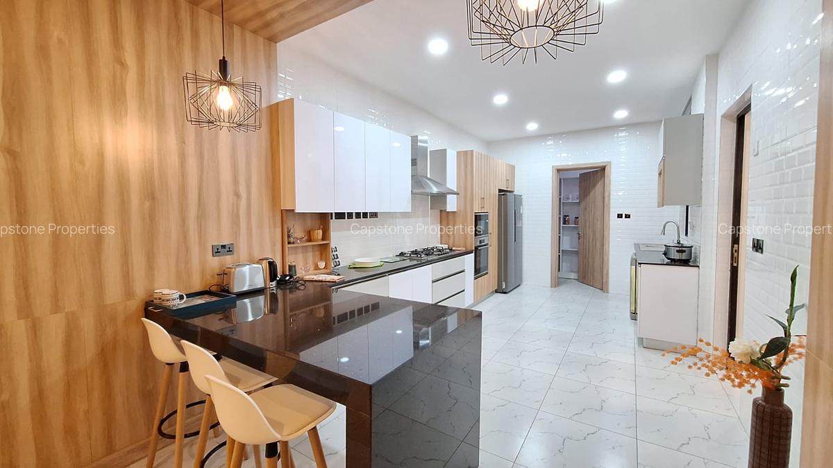 4 Bed Apartment with En Suite in Westlands Area - 3