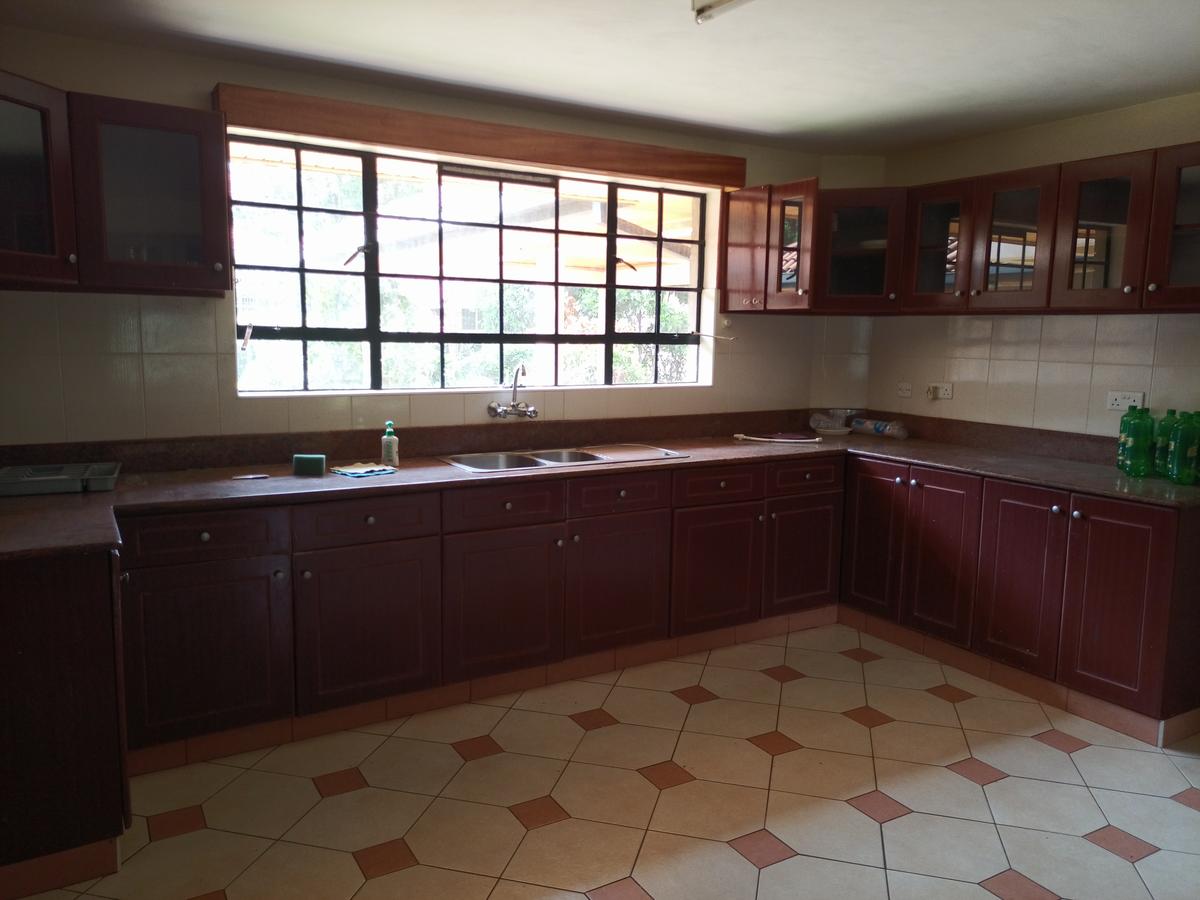 4 Bed House with En Suite at Off Runda Grove - 8
