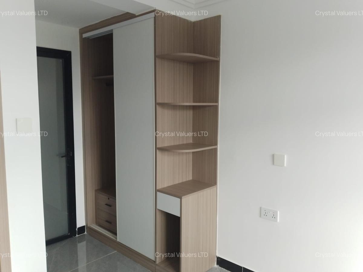 1 Bed Apartment with En Suite in Kilimani - 2