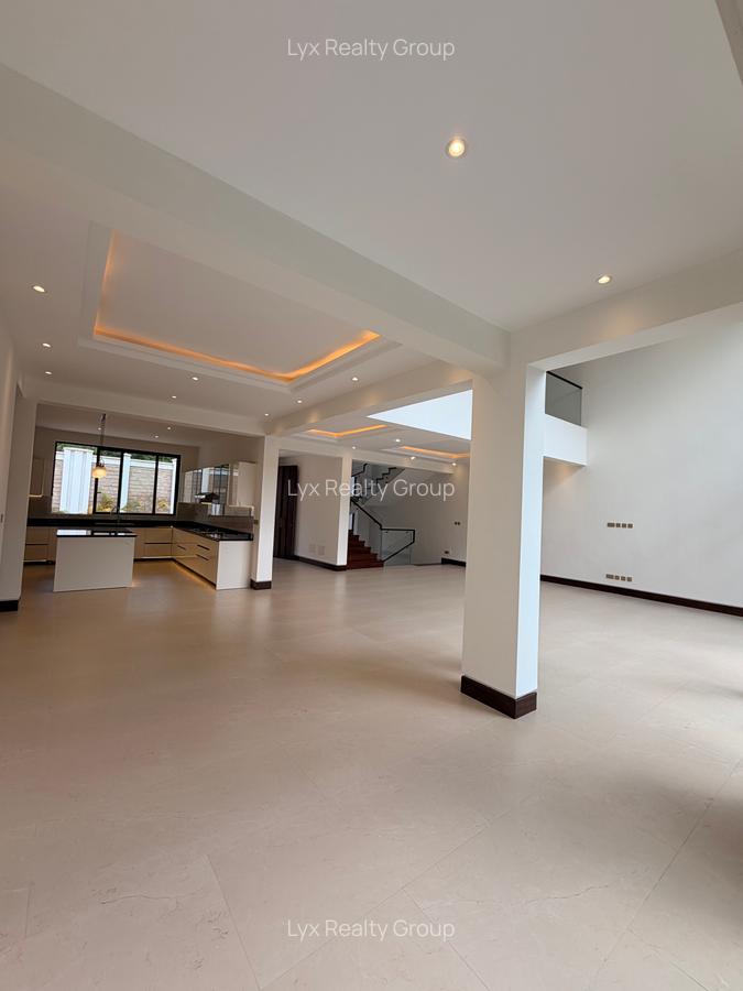 6 Bed Villa with En Suite in Kitisuru - 7