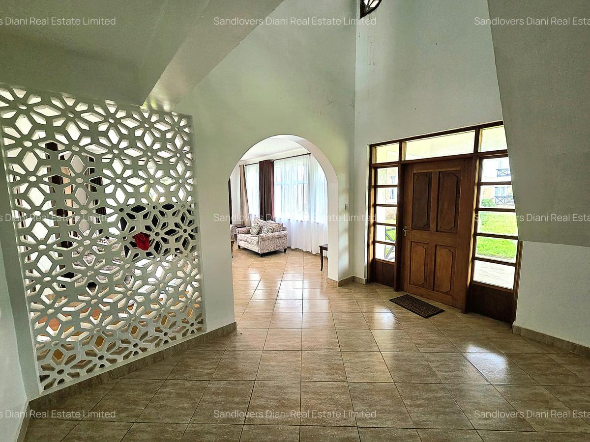 3 Bed Villa with En Suite in Diani - 13