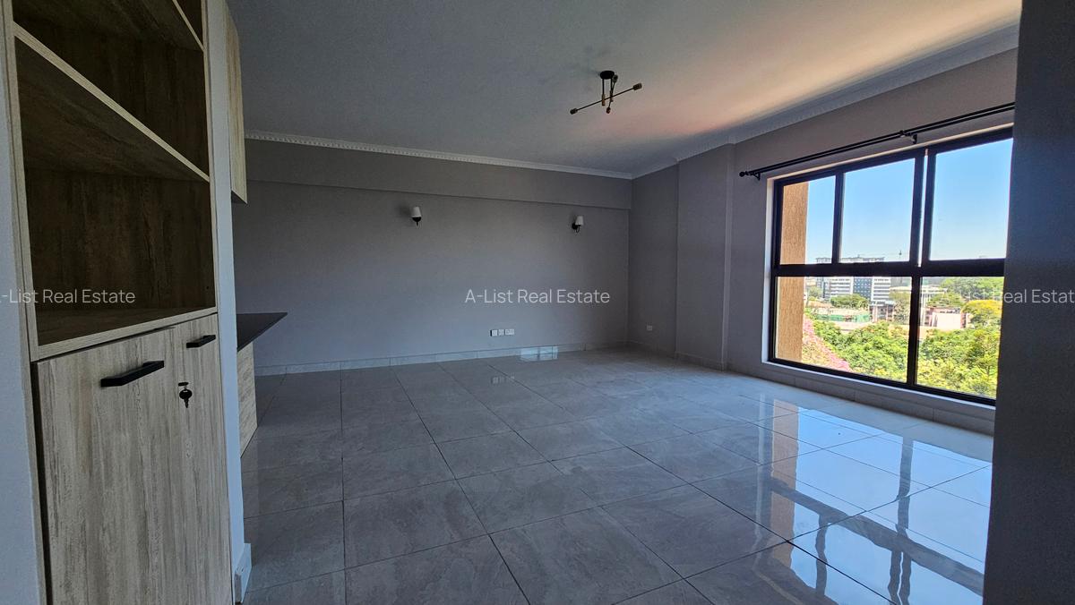 2 Bed Apartment with En Suite at School Lane - 3