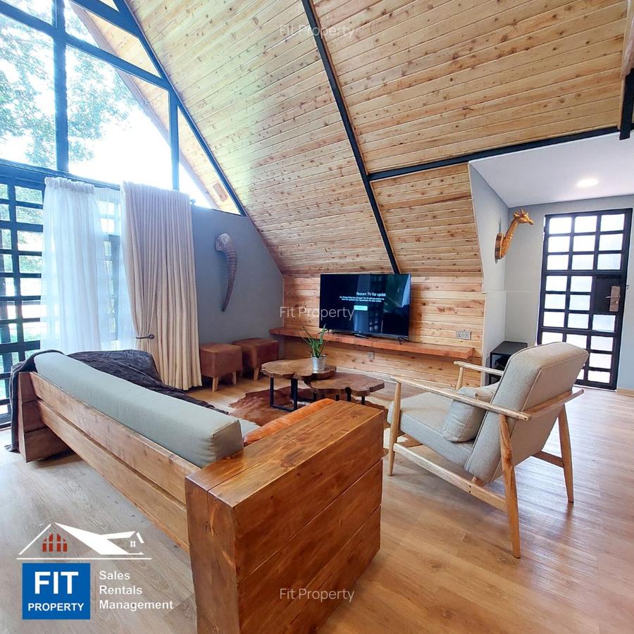 2 Bed House with En Suite at Unep - 2