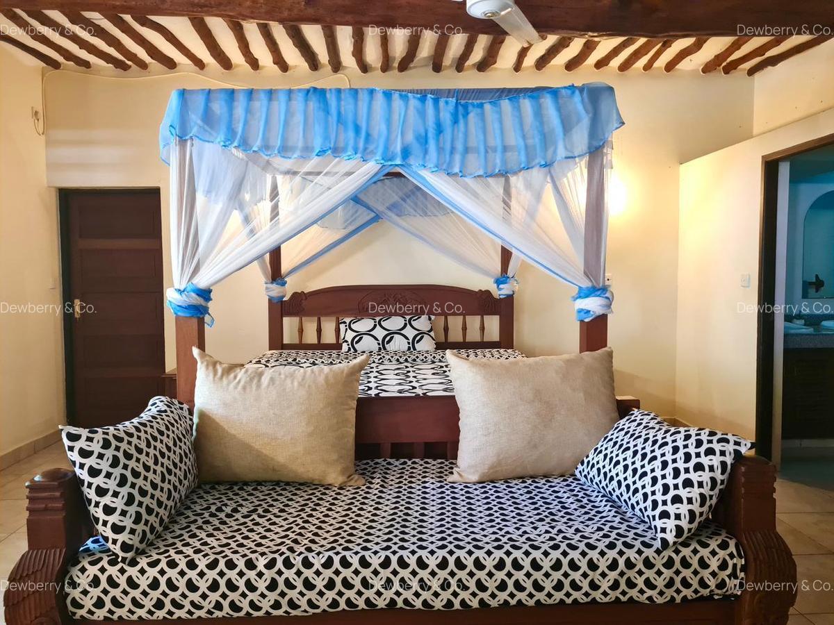 5 Bed Villa with En Suite at Diani - 5