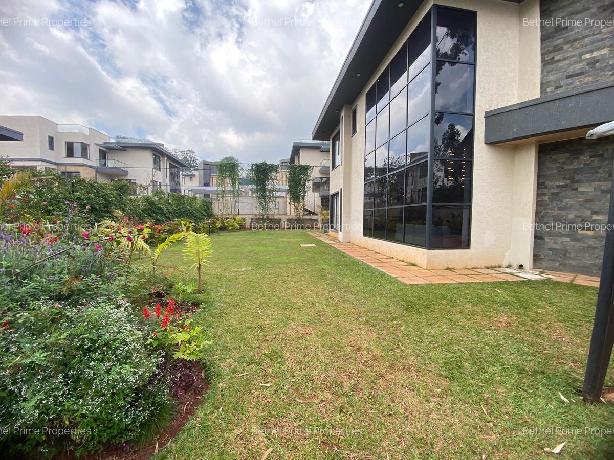4 Bed Villa with En Suite in Loresho - 11