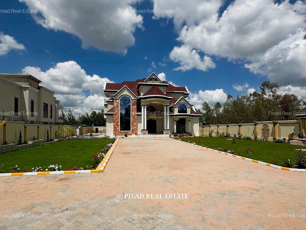 7 Bed House with Swimming Pool in Karen - 1