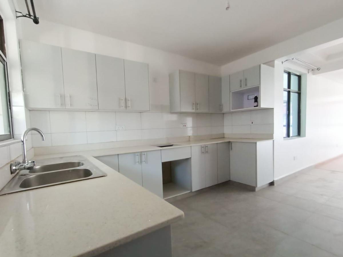 4 Bed Apartment with Garden in Kitisuru - 4