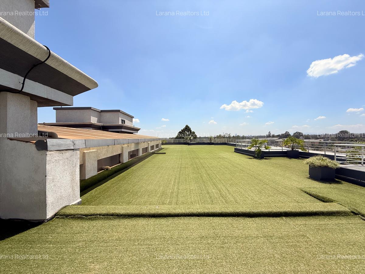 Serviced 1 Bed Apartment with En Suite at Fourways - 14