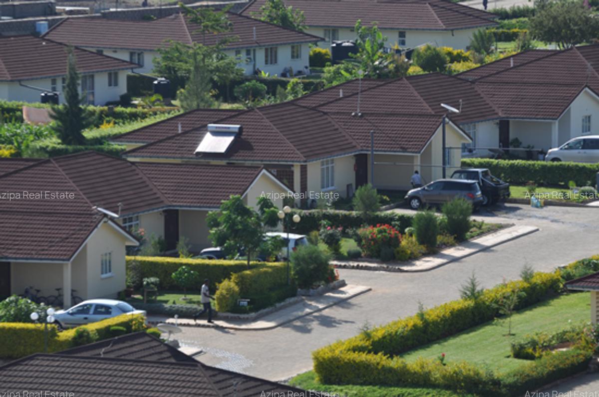 3 Bed Townhouse with En Suite at Mombasa Road - 1