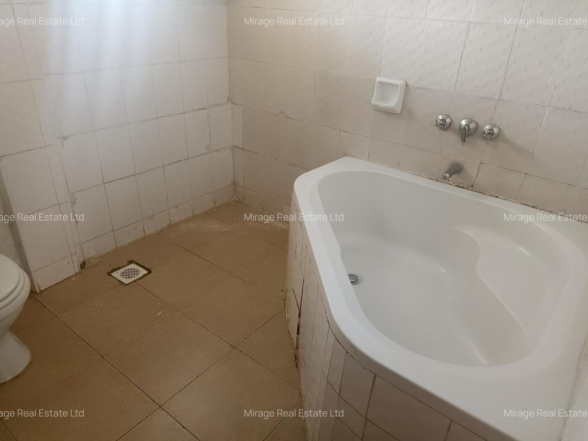 2 Bed Apartment with Parking in Kileleshwa - 14