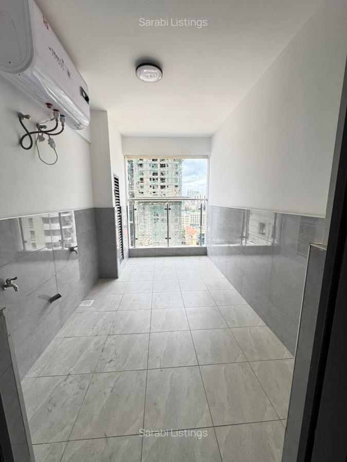 2 Bed Apartment with En Suite in Westlands Area - 10