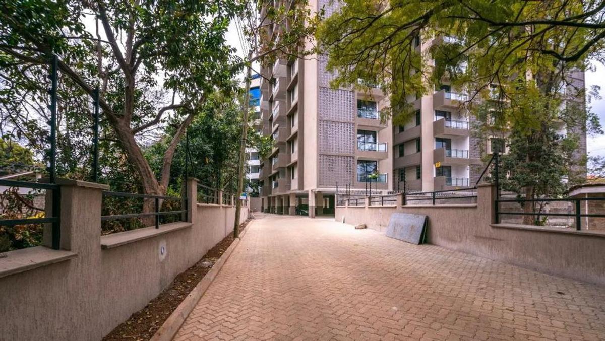 Serviced 2 Bed Apartment with En Suite at Kileleshwa - 10