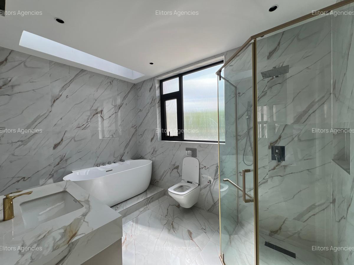 5 Bed Villa with En Suite at Isaac Gathanju Rd - 19