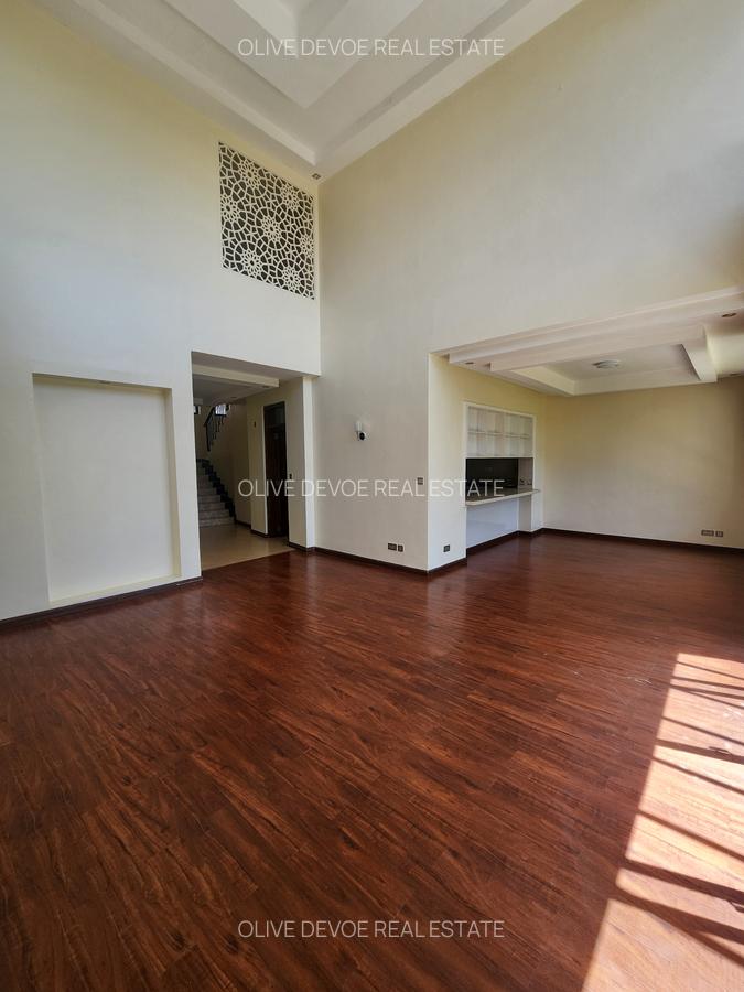 4 Bed Townhouse with En Suite in Runda - 4