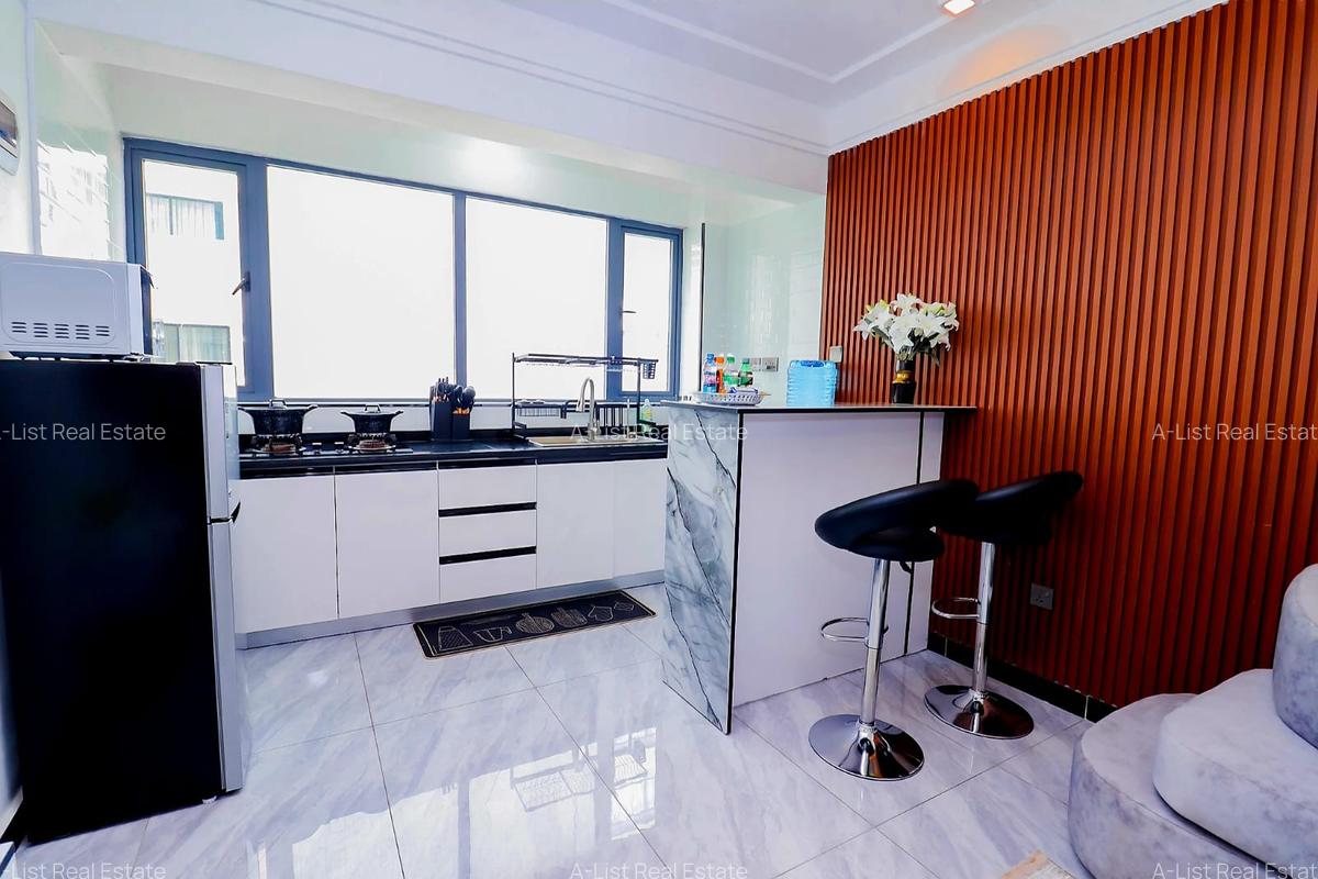 1 Bed Apartment with En Suite at Valley Arcade - 8