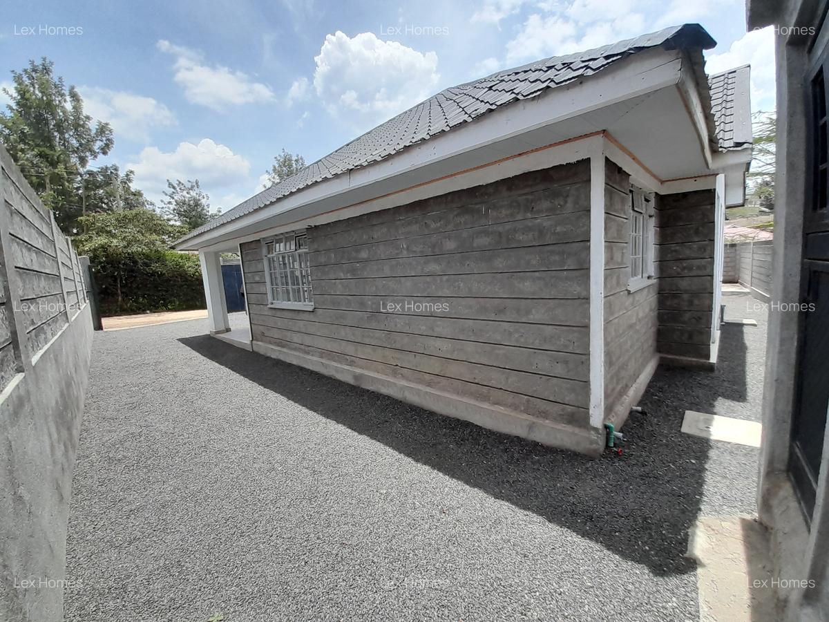 3 Bed House with En Suite at Rimpa - 17