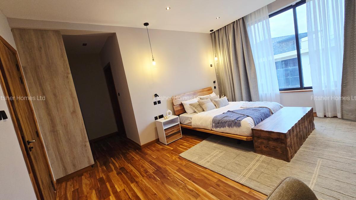 4 Bed House with En Suite in Kitisuru - 13